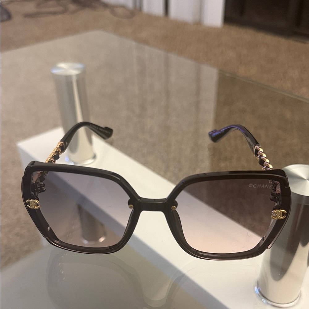CHANEL SUNGLASSES